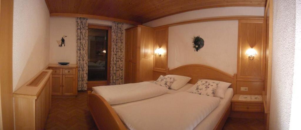Gaestehaus Gapp Wildermieming Exteriör bild